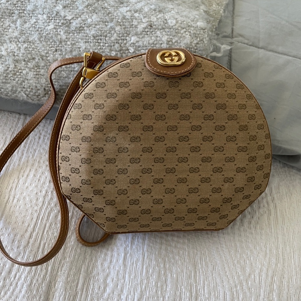 Gucci purse